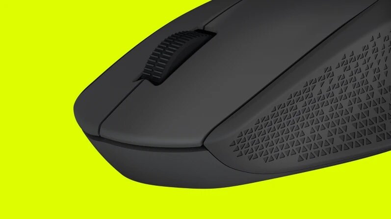 Mysz bezprzewodowa Logitech M280 widok na przód myszy pod skosem